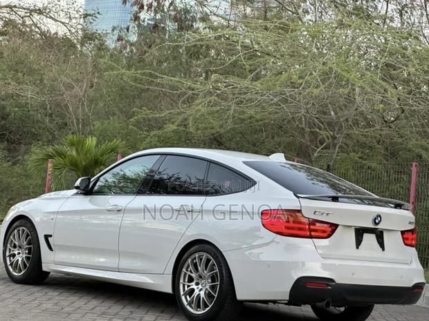 BMW G-Series 2015 White