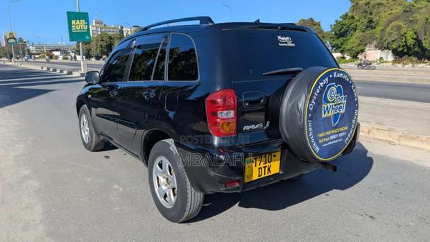 Toyota RAV4 Automatic 2003 Black