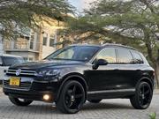 Volkswagen Touareg 2013 Black for sale
