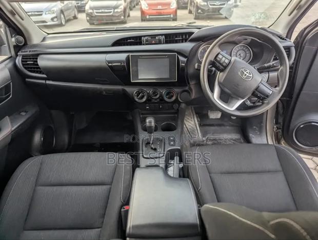 Toyota Hilux Revo Double Cab Deisel 2.8 RWD 2018