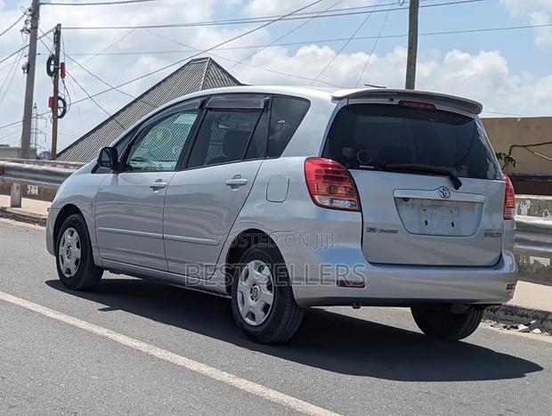 Toyota Corolla Spacio 2005 Silver