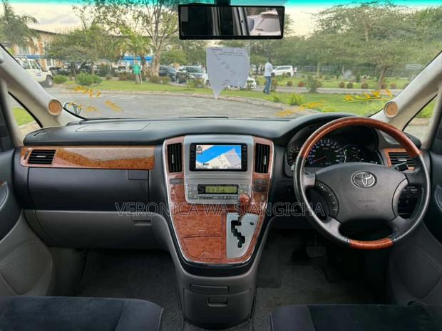 Toyota Alphard 2007 White