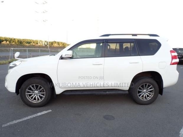 Toyota Land Cruiser Prado 2015 White