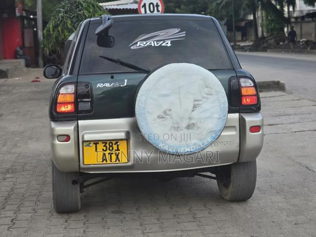 Toyota RAV4 Automatic 2003 Black