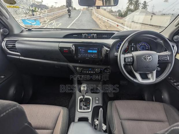 Toyota Hilux Revo Double Cab Deisel 2.8 AWD 2018 Black