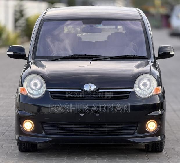Toyota Sienta 1.5 FWD 2008 Black