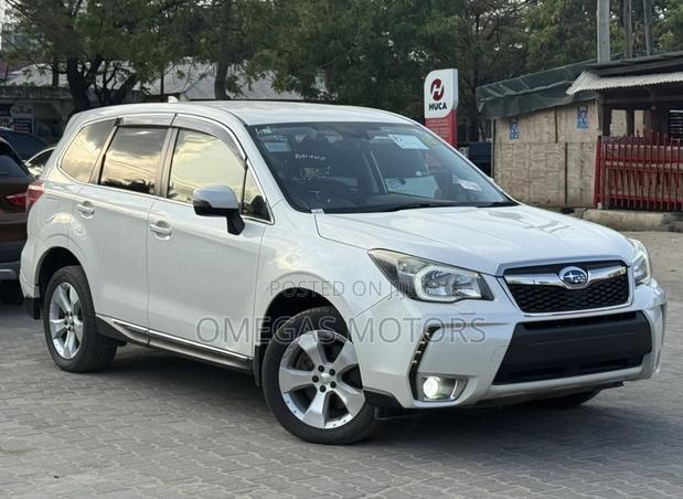 Subaru Forester 2014 White