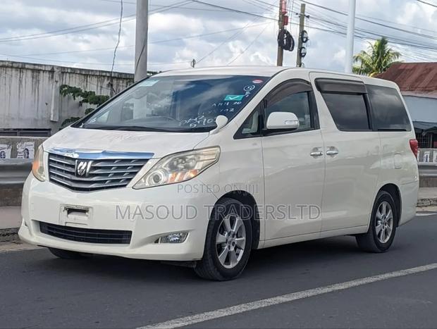 Toyota Alphard 2.4 Petrol AWD 2009 White