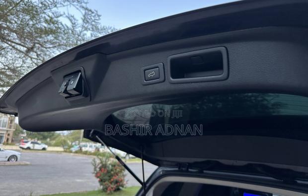 Subaru Forester 2.0XT Premium 4dr SUV AWD (2.0L 4cyl Turbo CVT) 2014