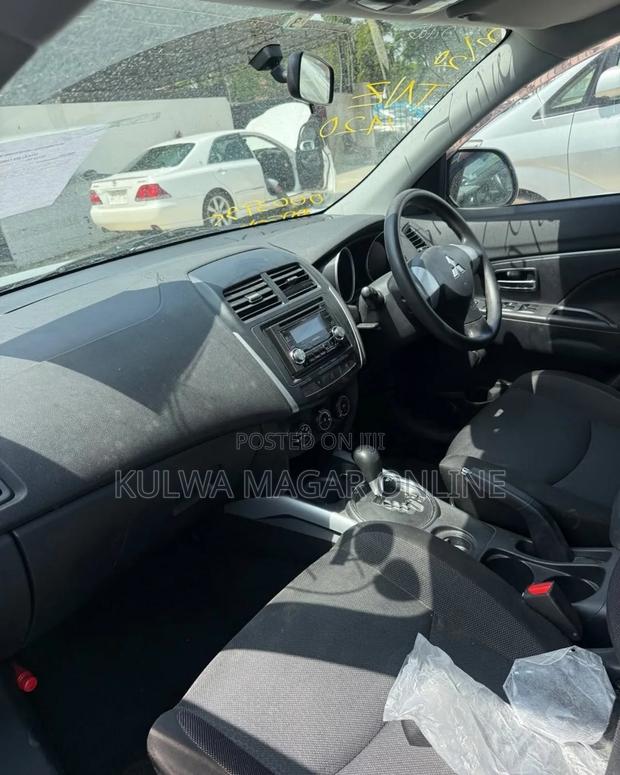 Mitsubishi RVR 2010 Blue
