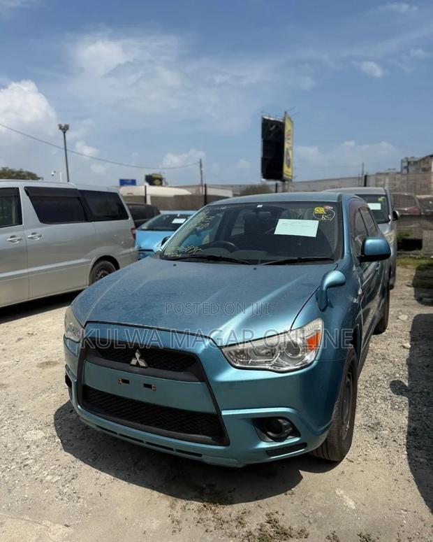 Mitsubishi RVR 2010 Blue
