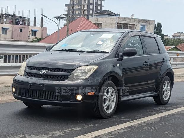 Toyota IST 2006 Black