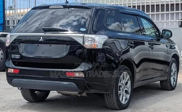 Mitsubishi Outlander PHEV 2018 Black
