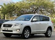 Toyota Vanguard 2012 White for sale