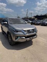 Toyota Fortuner 2.4 D AWD 2017 Gray for sale