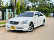 Toyota Crown Royale 2005 White for sale