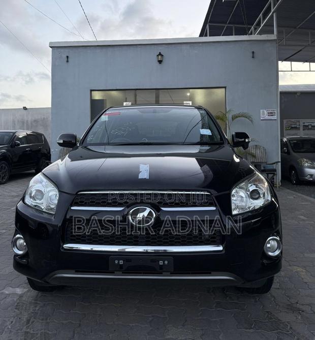 Toyota RAV4 2013 Black