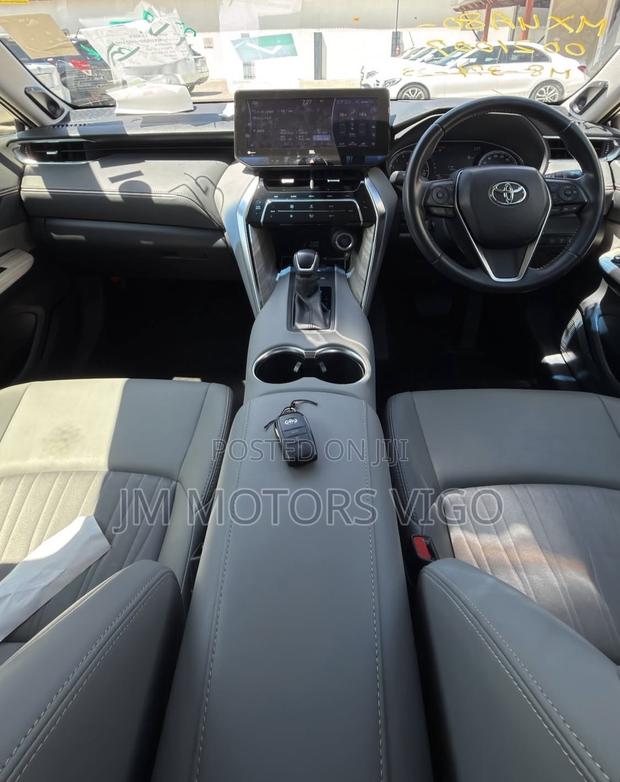 Toyota Harrier 2020 Gray