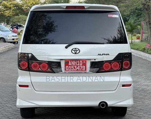 Toyota Alphard 2007 White