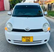 Toyota Sienta 2006 White for sale