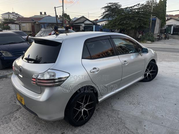Toyota Blade 2008 Silver