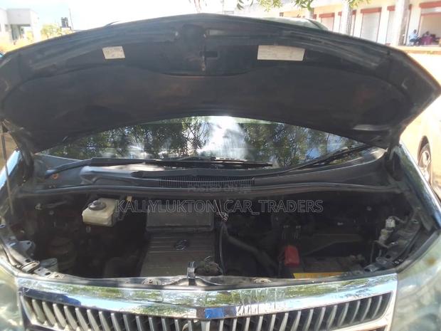 Toyota Alphard 2005 Black