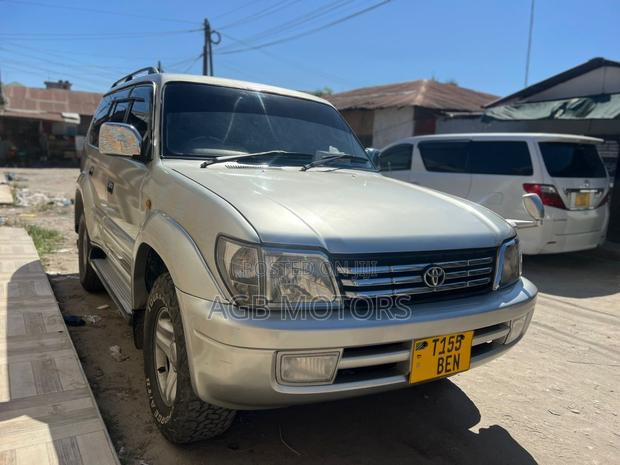 Toyota Land Cruiser Prado 2.7 5dr 2002 Silver
