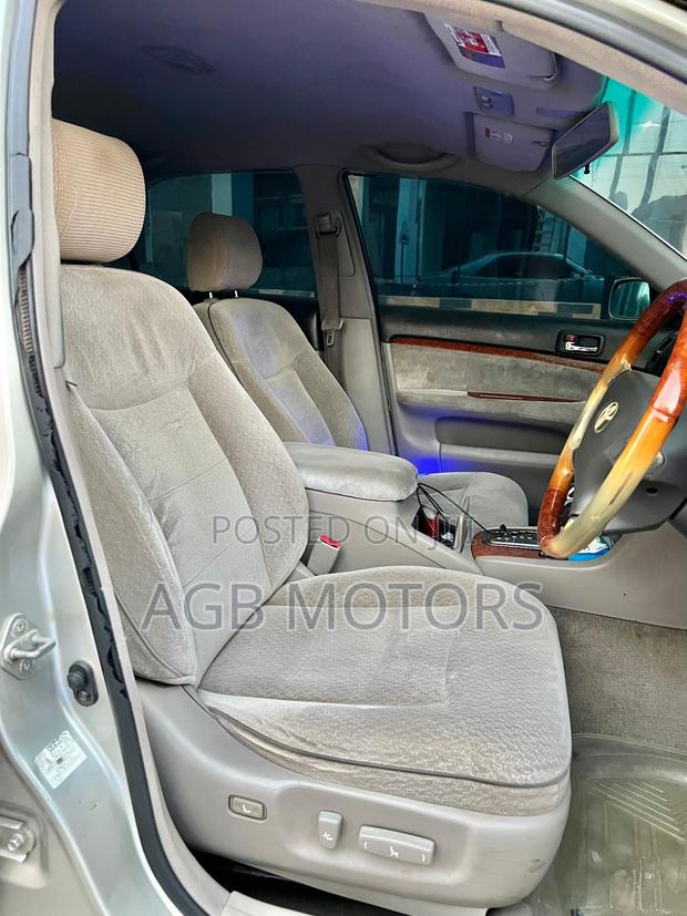 Toyota Mark II 2.0 RWD 2004 Silver