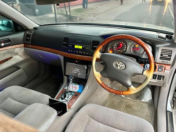 Toyota Mark II 2.0 RWD 2004 Silver