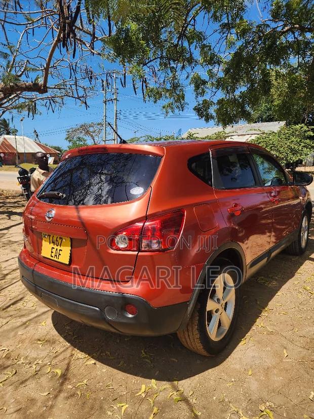 Nissan Dualis 2008 Orange