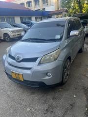 Toyota IST 2007 Silver for sale