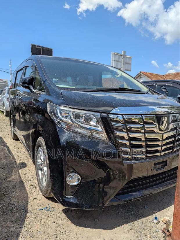 Toyota Alphard 2.5 Petrol FWD 2017 Black