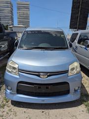 Toyota Sienta 1.5 AWD (6-seater) 2015 Blue for sale