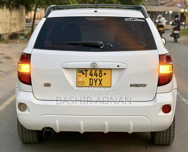 Toyota Voltz 2004 White