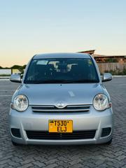 Toyota Sienta 2012 Silver for sale