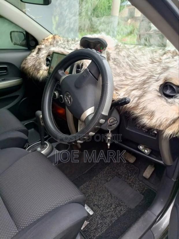 Toyota IST 2007 Gray