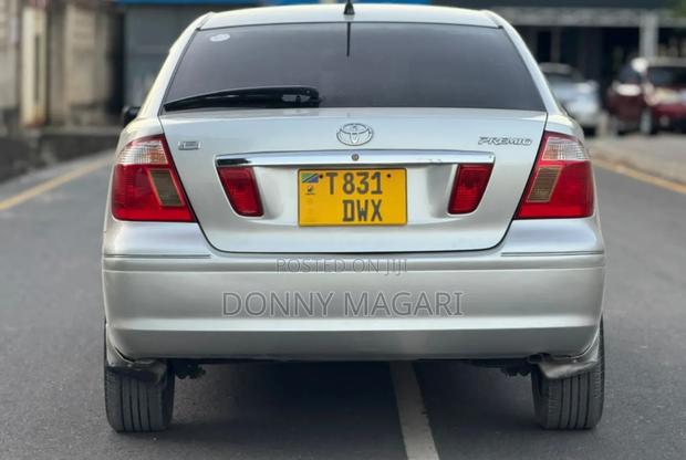 Toyota Premio 2004 Silver