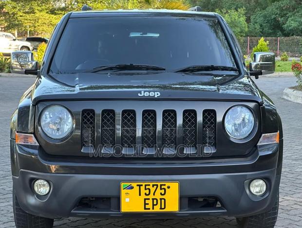 Jeep Patriot 2011 Black