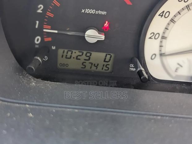 Toyota IST 2003 White