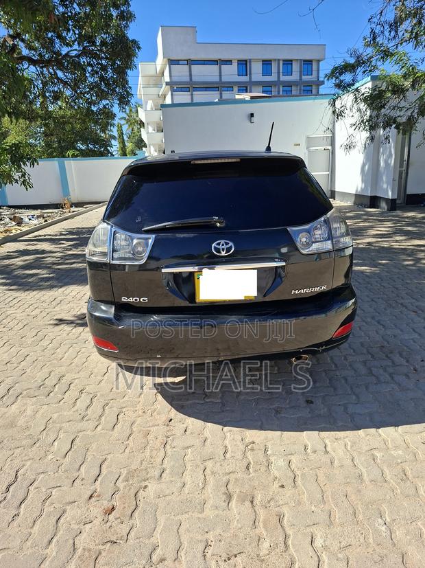Toyota Harrier 2.4 16V 2003 Black