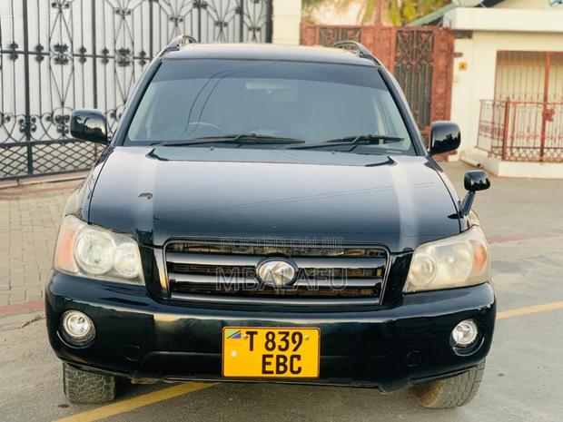 Toyota Kluger 2005 Black