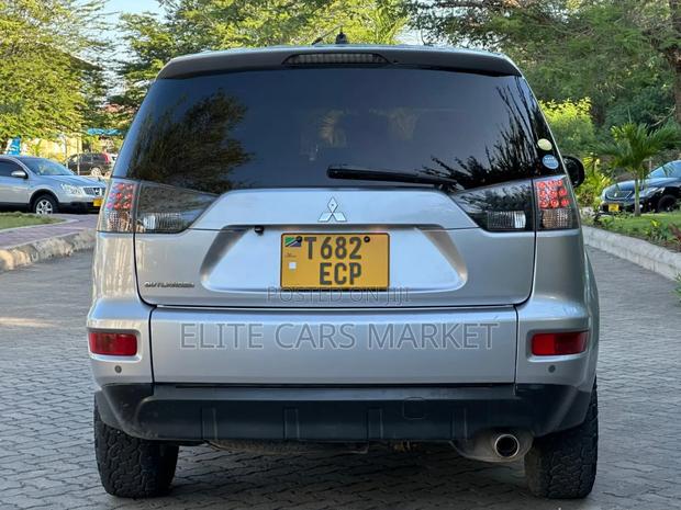 Mitsubishi Outlander 2008 Gray
