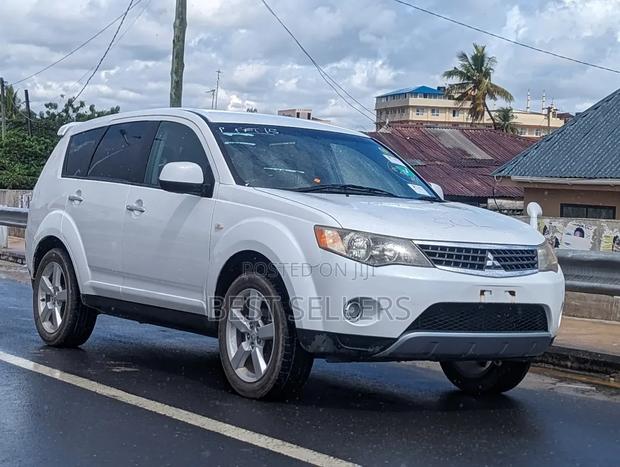 Mitsubishi Outlander 2.4 LS 4WD 2006 White