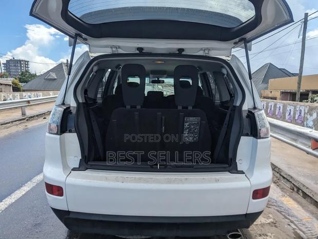 Mitsubishi Outlander 2.4 LS 4WD 2006 White