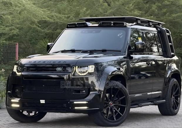 Land Rover Defender 2022 Black