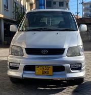 Toyota Noah 2003 Silver for sale