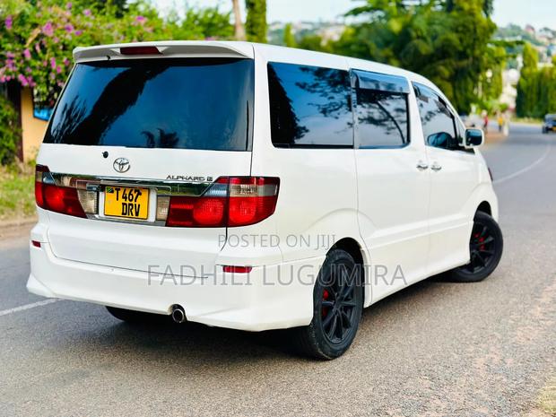Toyota Alphard 2003 White