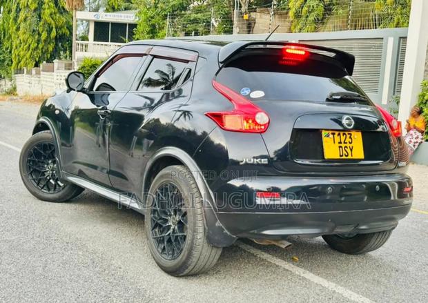Nissan Juke 2011 Black