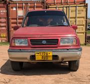Suzuki Escudo 1998 Red for sale