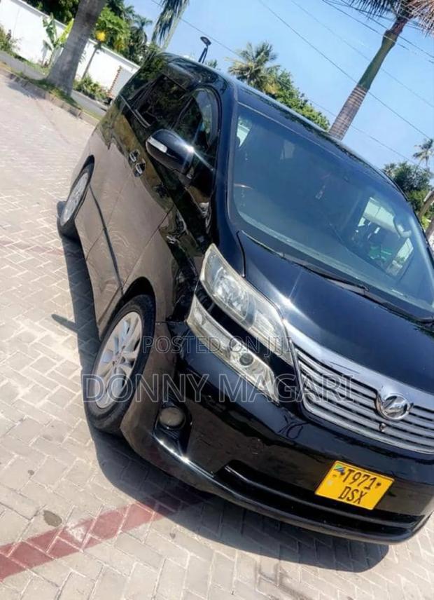 Toyota Vellfire 2008 Black